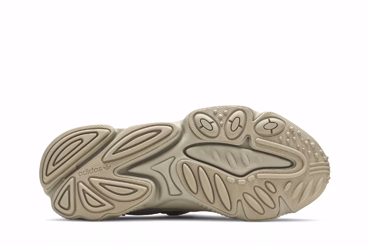 adidas Women's Ozweego Trace Khaki, view 5