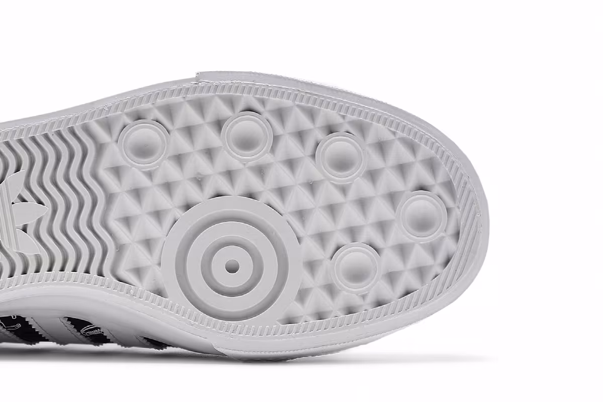 Disney x adidas Nizza Sport Goofy Pack - Black, view 6