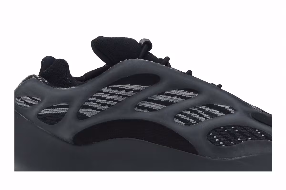 adidas Yeezy 700 V3 Kids Alvah, view 3