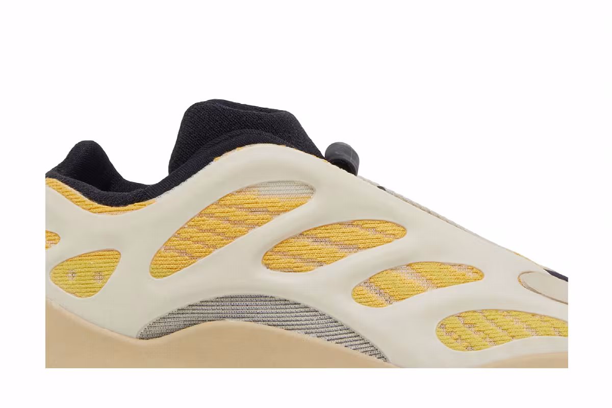 adidas Yeezy 700 V3 Infants Safflower, view 3