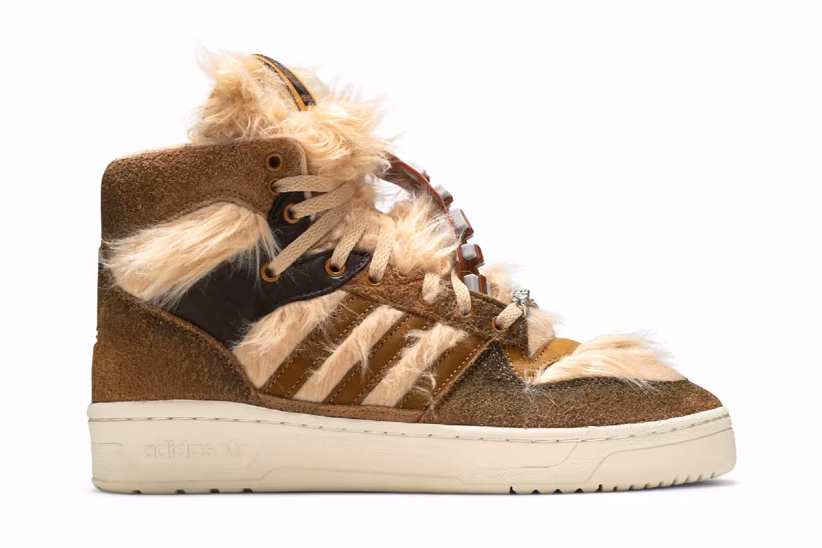 Star Wars x adidas Rivalry Hi Chewbacca, view 2