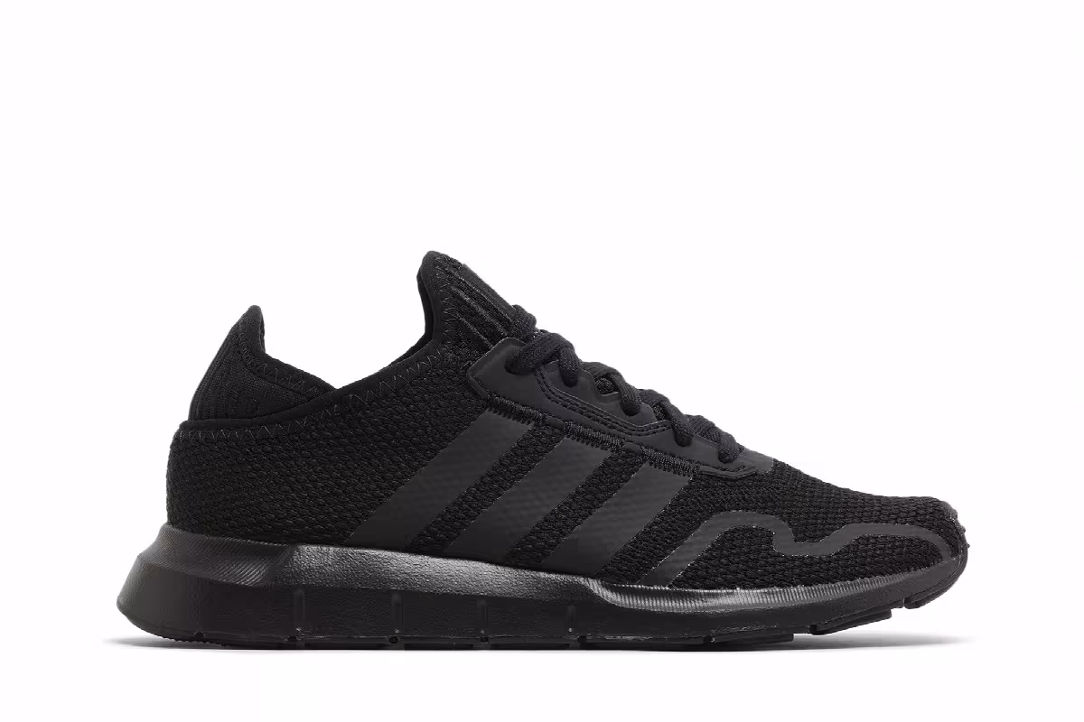 adidas Swift Run X J Triple Black, view 2