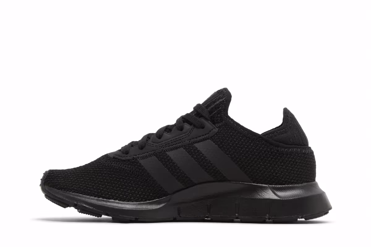 adidas Swift Run X J Triple Black, view 4
