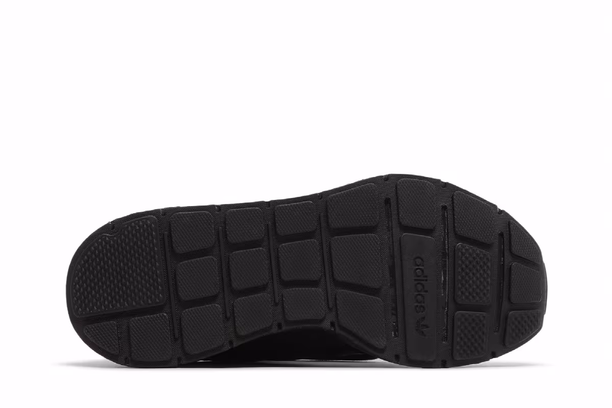 adidas Swift Run X J Triple Black, view 5