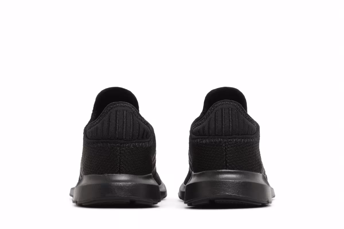 adidas Swift Run X J Triple Black, view 7