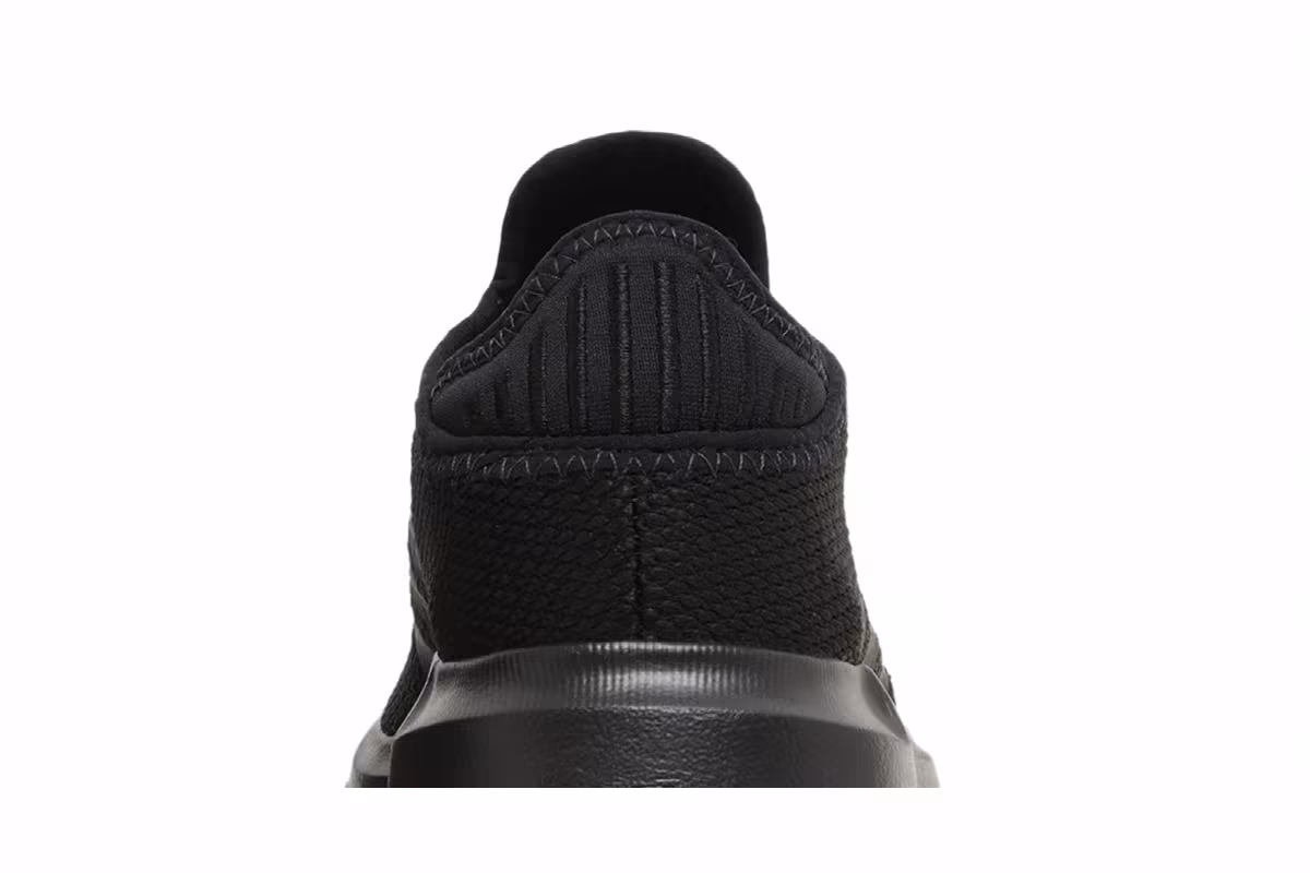 adidas Swift Run X J Triple Black, view 8