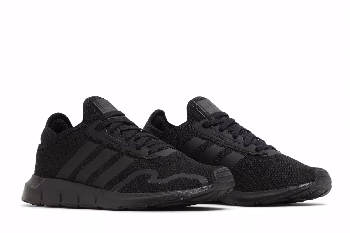 adidas Swift Run X J Triple Black, view 9