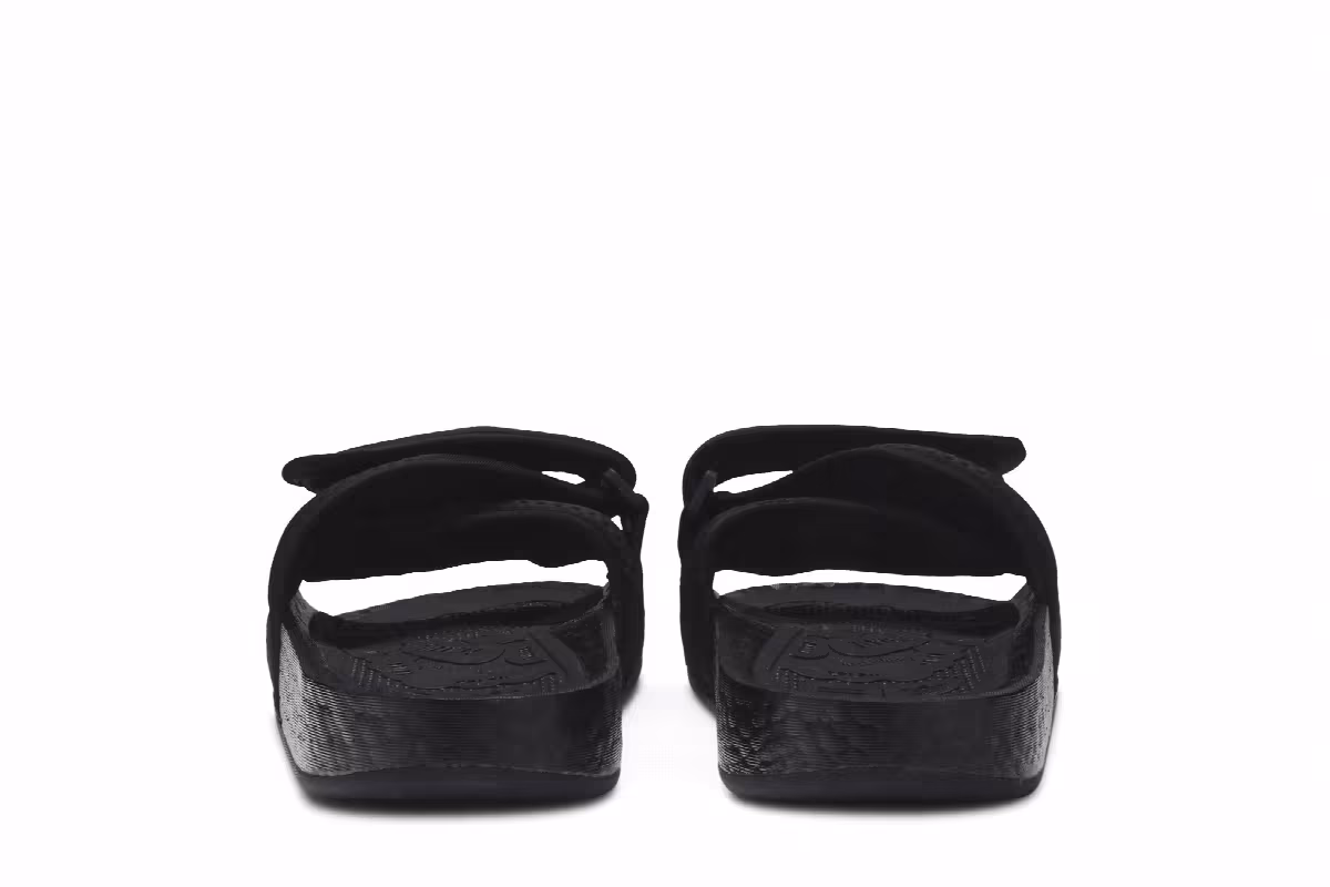 Pharrell x adidas Boost Slides Triple Black, view 7