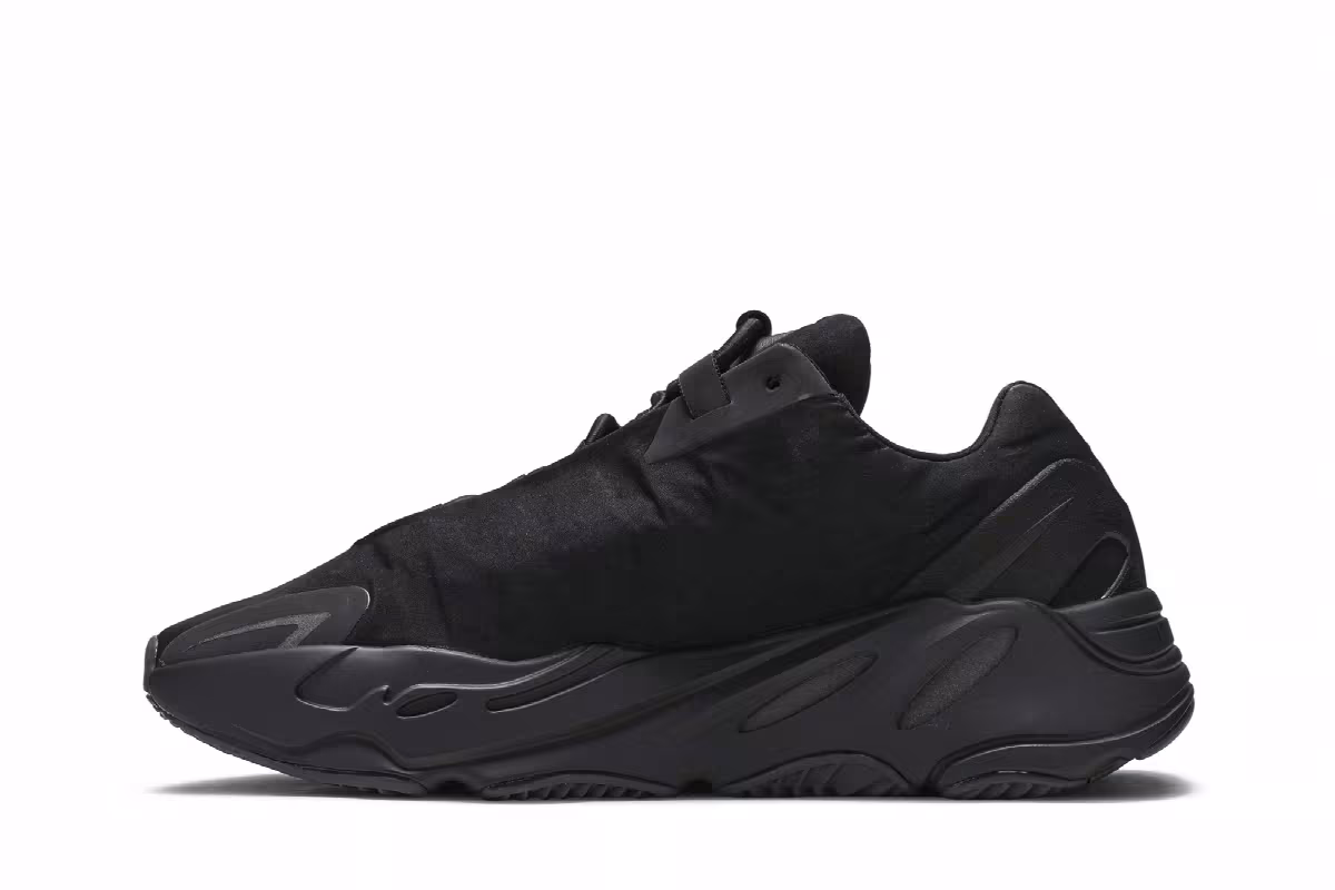 adidas Yeezy Boost 700 MNVN Triple Black, view 4