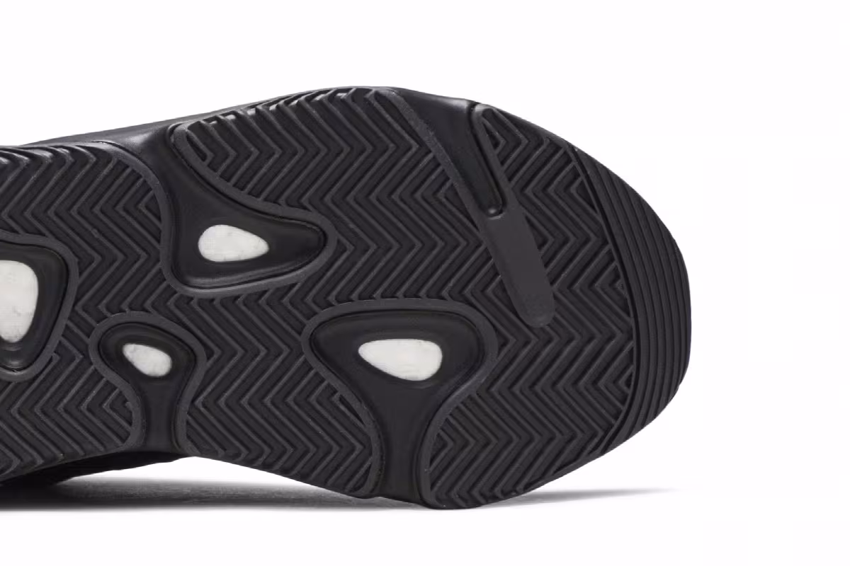 adidas Yeezy Boost 700 MNVN Triple Black, view 6