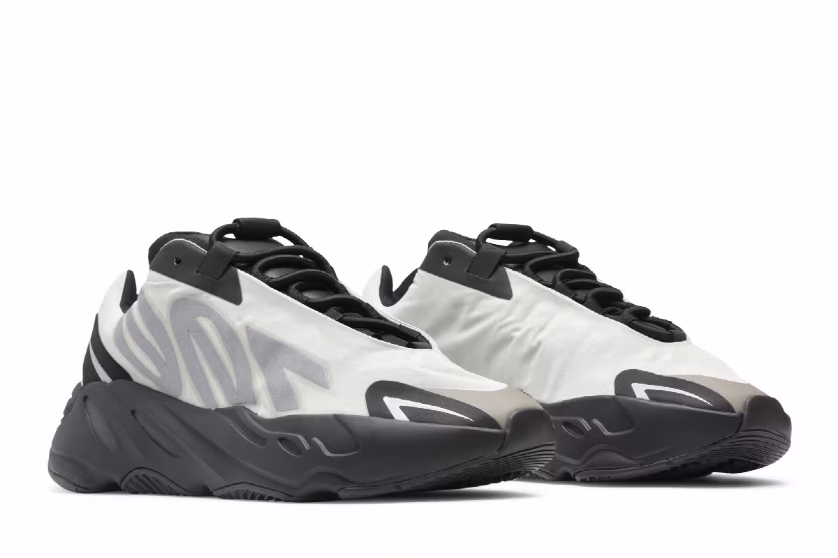 adidas Yeezy Boost 700 MNVN Bone, view 9