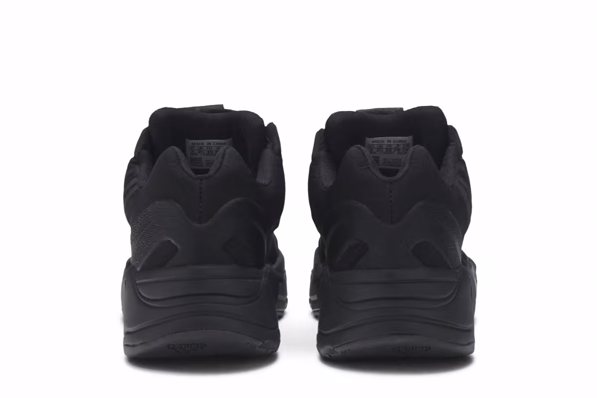 adidas Yeezy Boost 700 MNVN Kids Triple Black, view 7