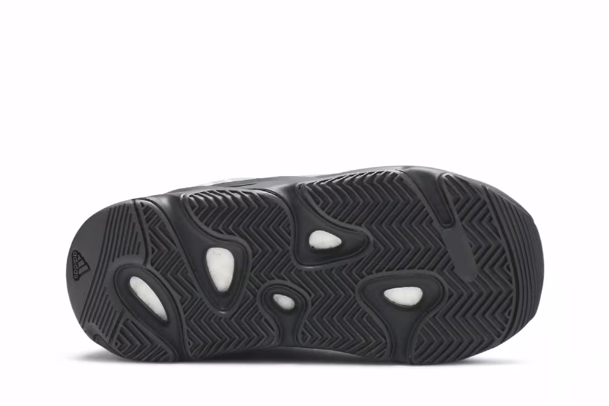 adidas Yeezy Boost 700 MNVN Infants Bone, view 5