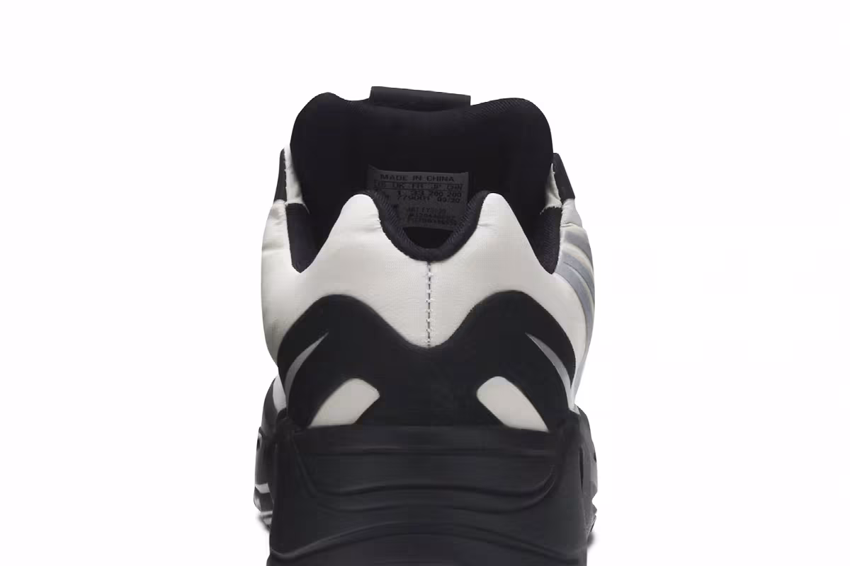 Adidas Yeezy Boost 700 MNVN Kids Bone, view 8