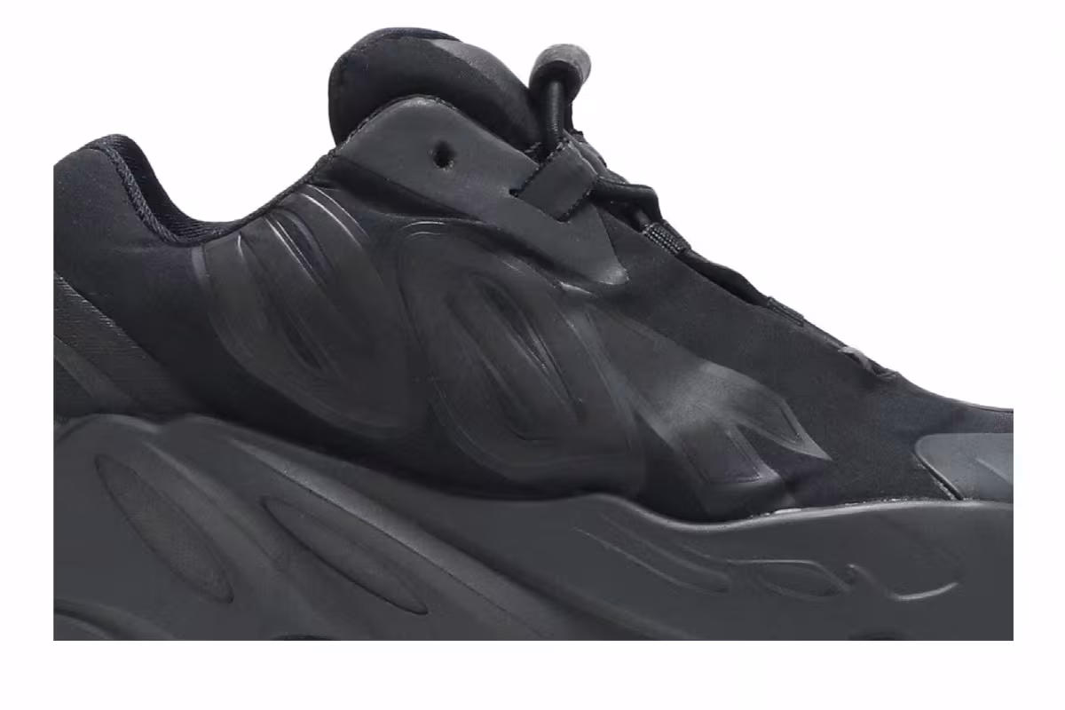 Adidas Yeezy Boost 700 MNVN Infants Triple Black, view 3