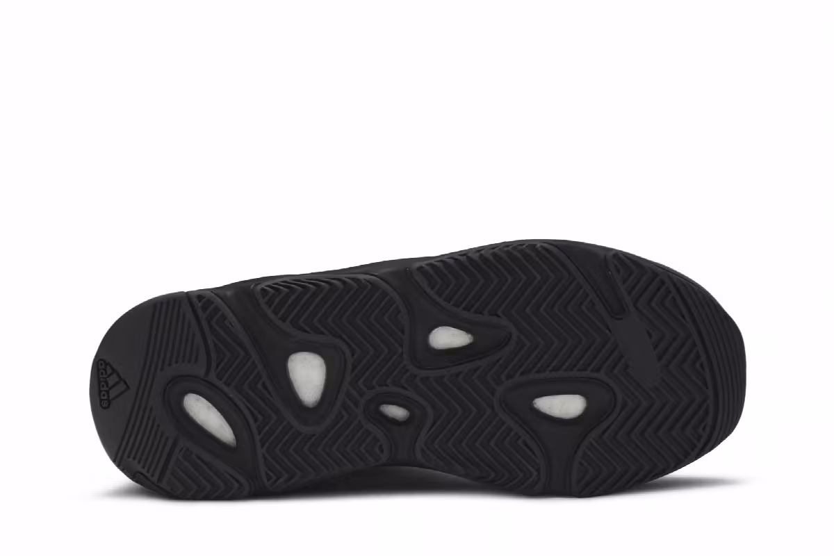 adidas Yeezy Boost 700 MNVN Kids Phosphor, view 5