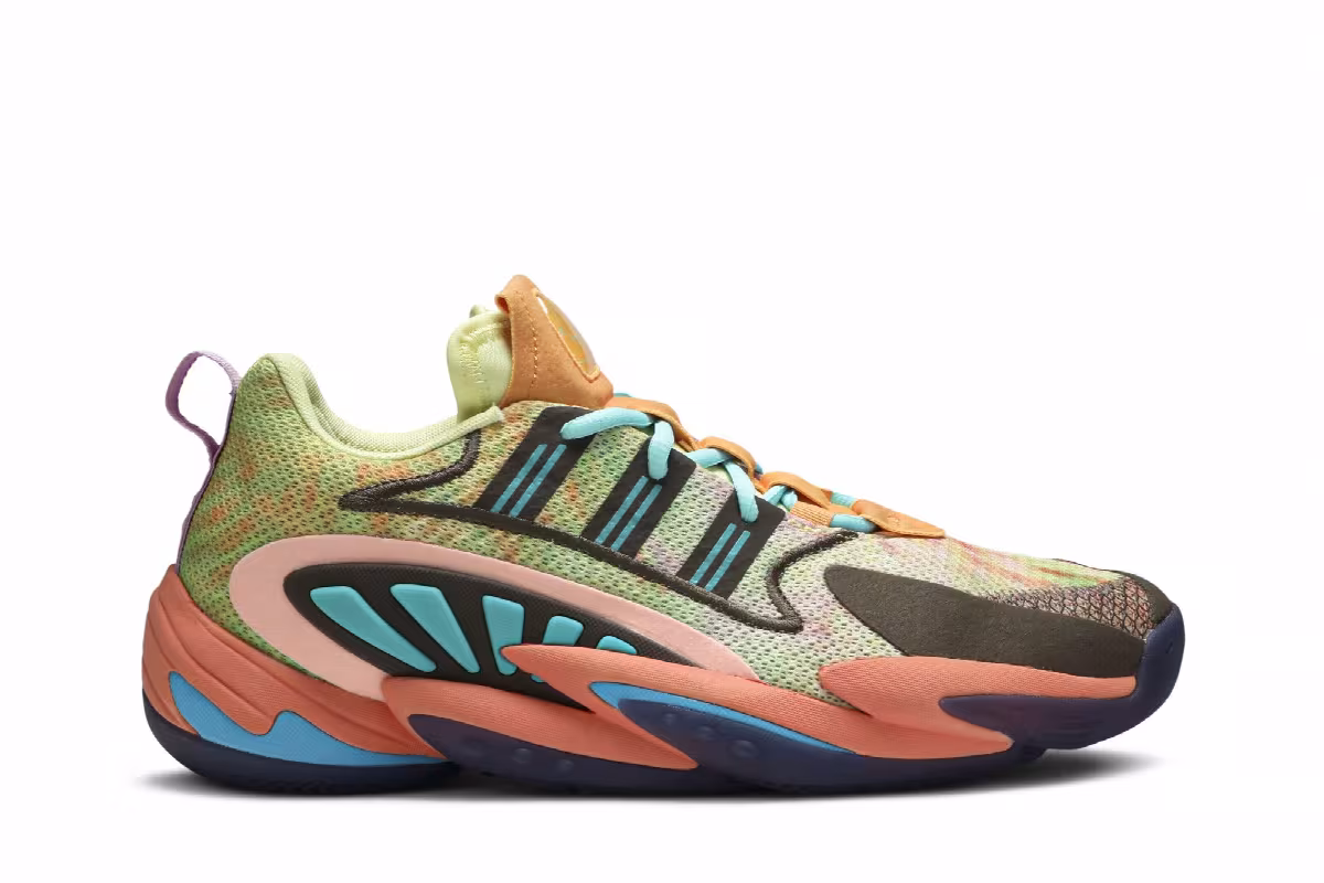 Pharrell x adidas Crazy BYW 2.0 Chalk Coral, view 2