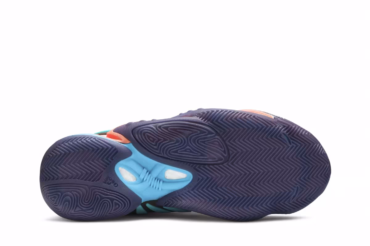 Pharrell x adidas Crazy BYW 2.0 Chalk Coral, view 5