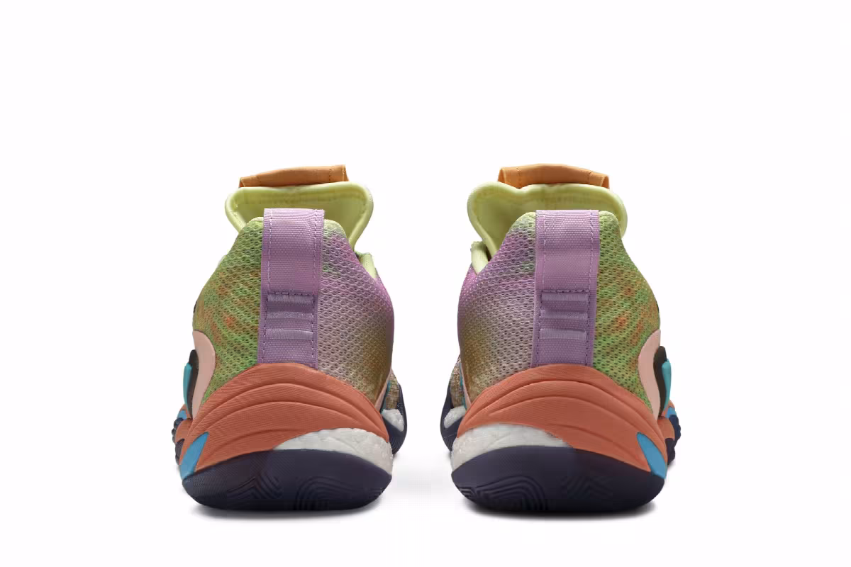 Pharrell x adidas Crazy BYW 2.0 Chalk Coral, view 7