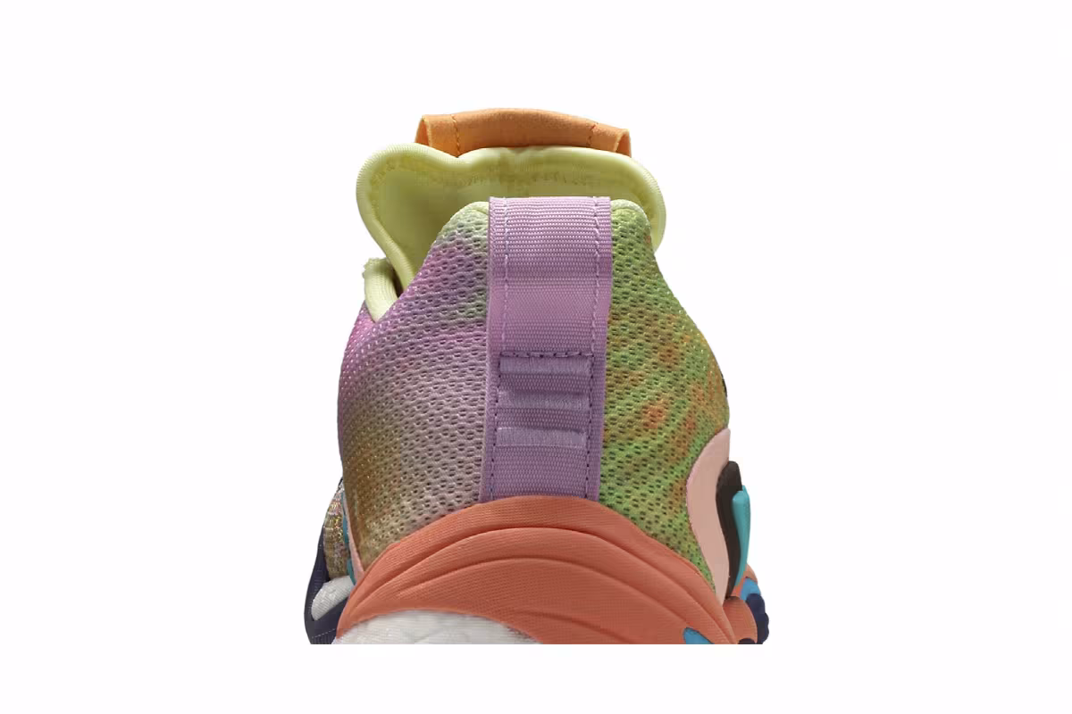 Pharrell x adidas Crazy BYW 2.0 Chalk Coral, view 8