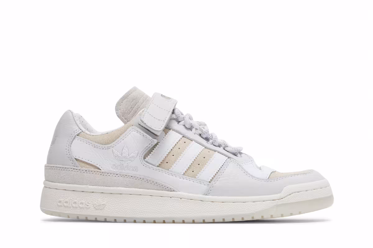Ivy Park x adidas Forum Low White, view 2