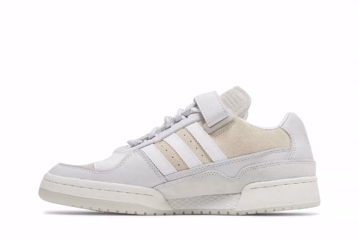 Ivy Park x adidas Forum Low White, view 4