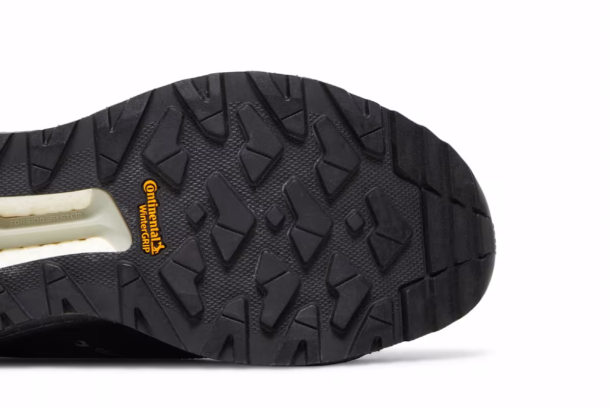 Adidas Women's Terrex Free Hiker Cold.Rdy Core Black, view 6