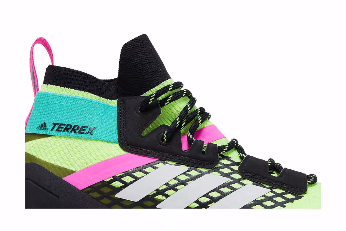 adidas Terrex Free Hiker Primeblue Hi-Res Yellow Black, view 3
