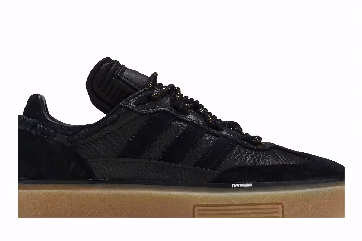 Ivy Park x adidas Women's Super Sleek 72 Black Gum, view 3