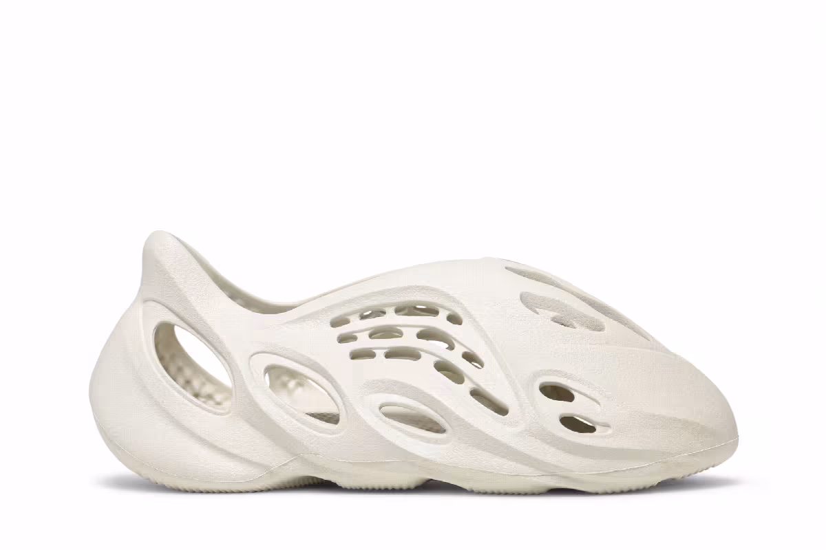 adidas Yeezy Foam Runner Ararat, view 2