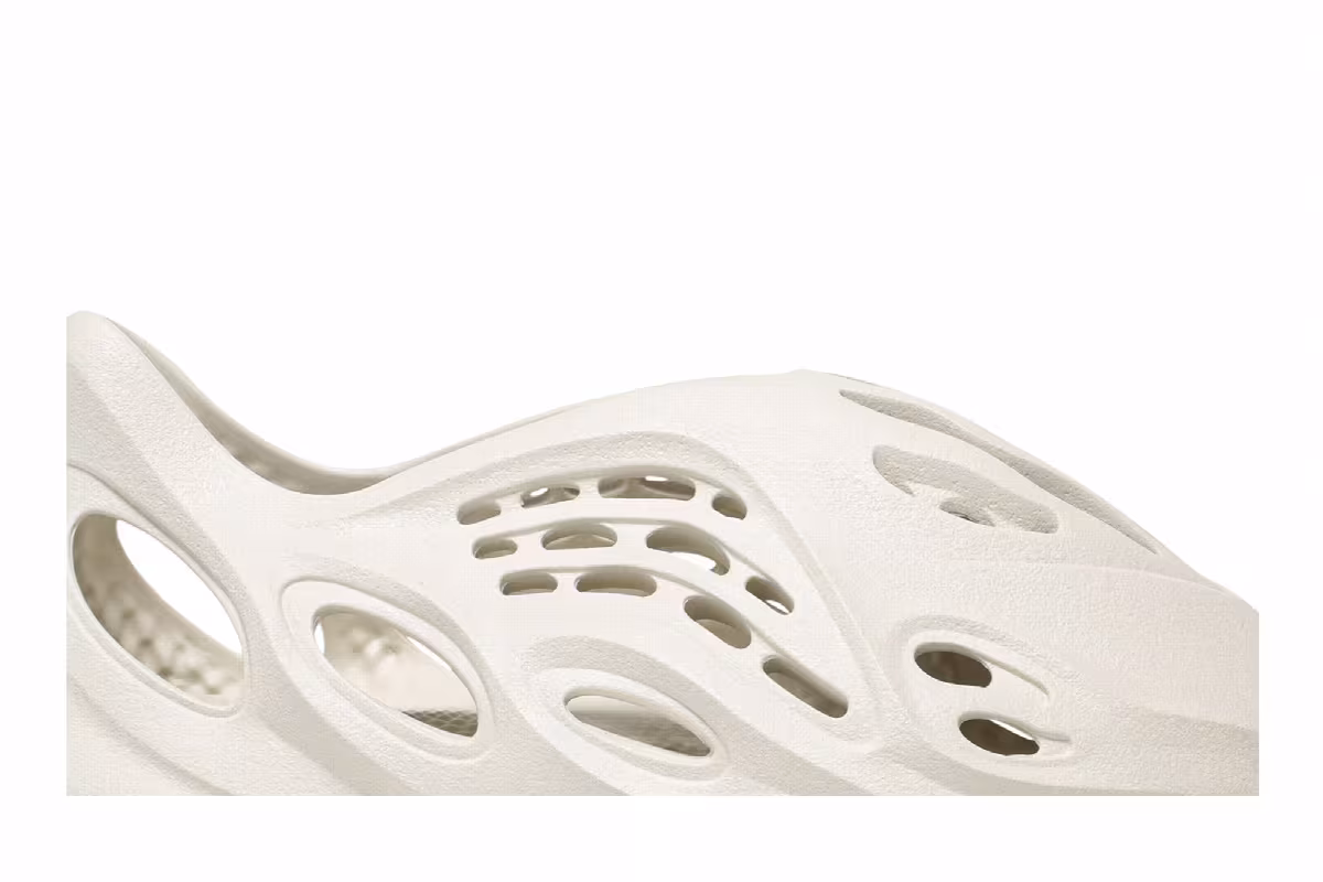 adidas Yeezy Foam Runner Ararat, view 3