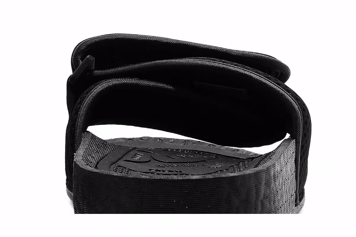 Pharrell x adidas Chancletas Hu Slide Black Future, view 8