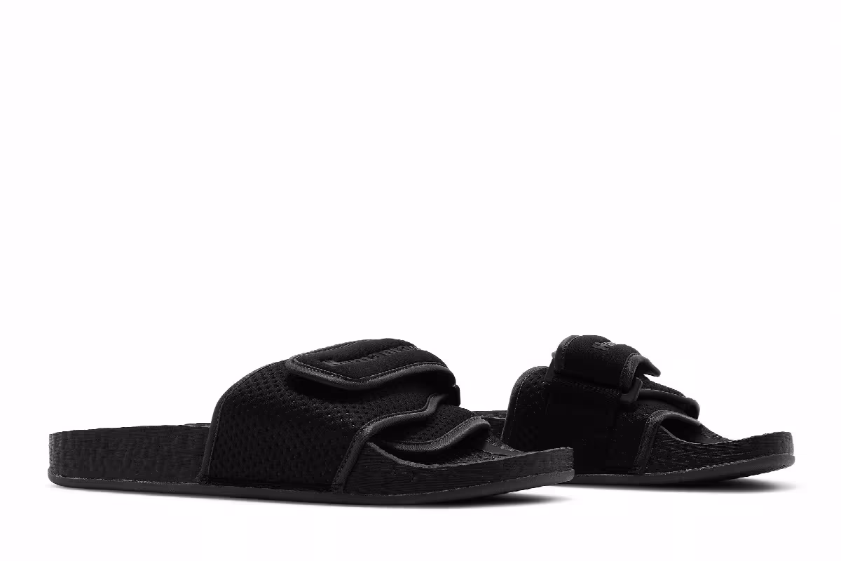 Pharrell x adidas Chancletas Hu Slide Black Future, view 9