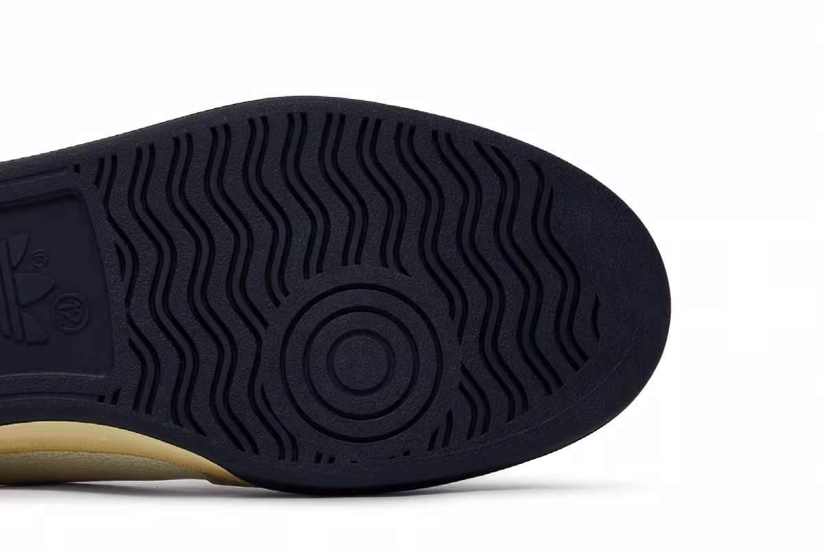 Adidas Rod Laver Consortium Leather Pack - Cracked, view 6