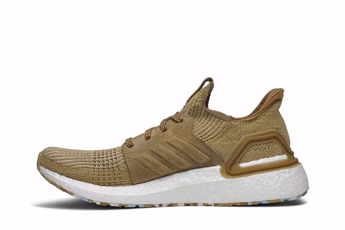 Universal Works x adidas UltraBoost 19 Raw Sand, view 4