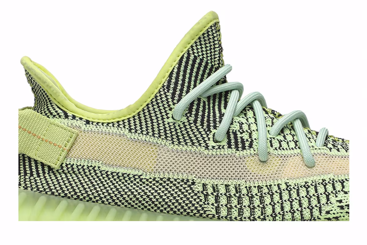adidas Men's Yeezy Boost 350 V2 Yeezreel Non-Reflective, view 3