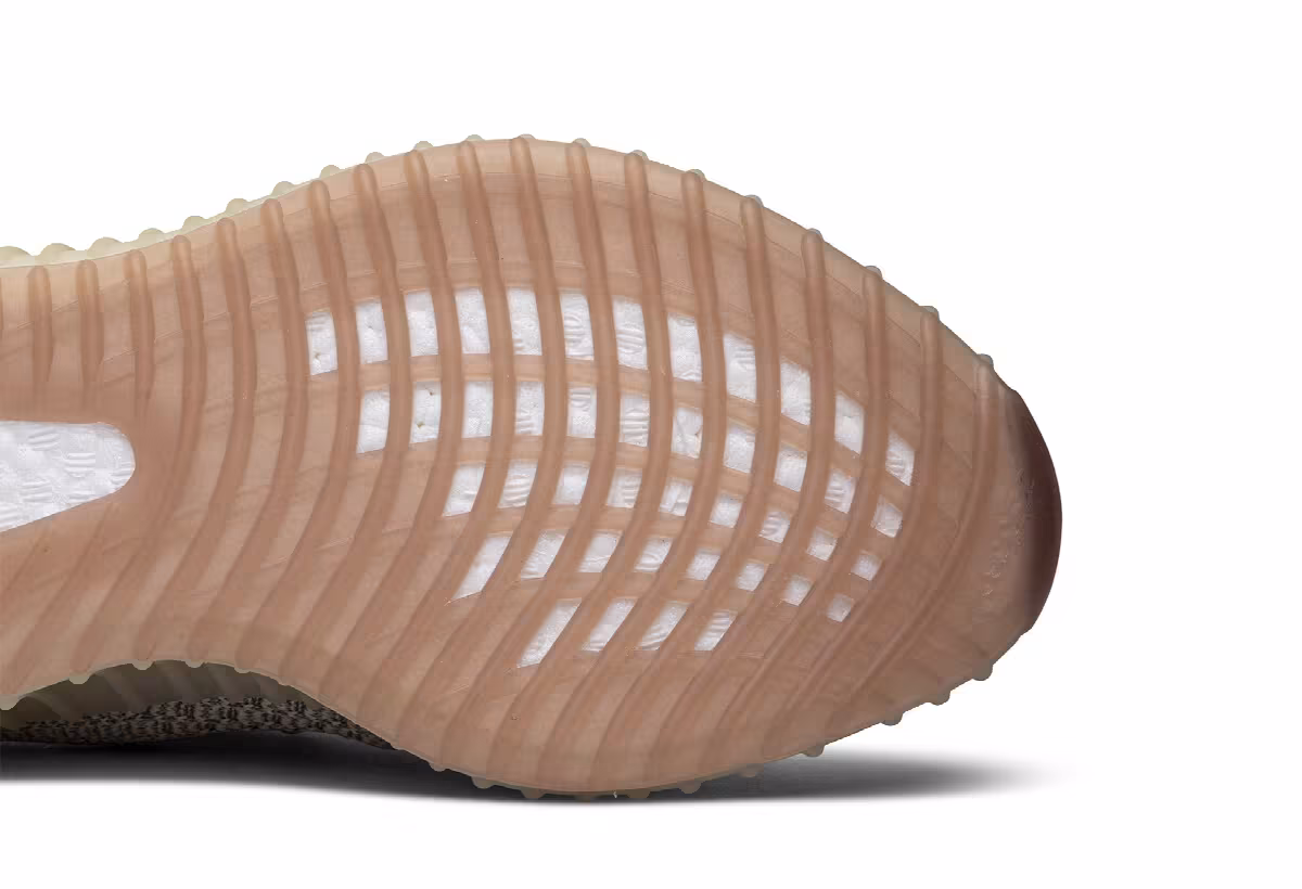 adidas Yeezy Boost 350 V2 Citrin Reflective, view 6