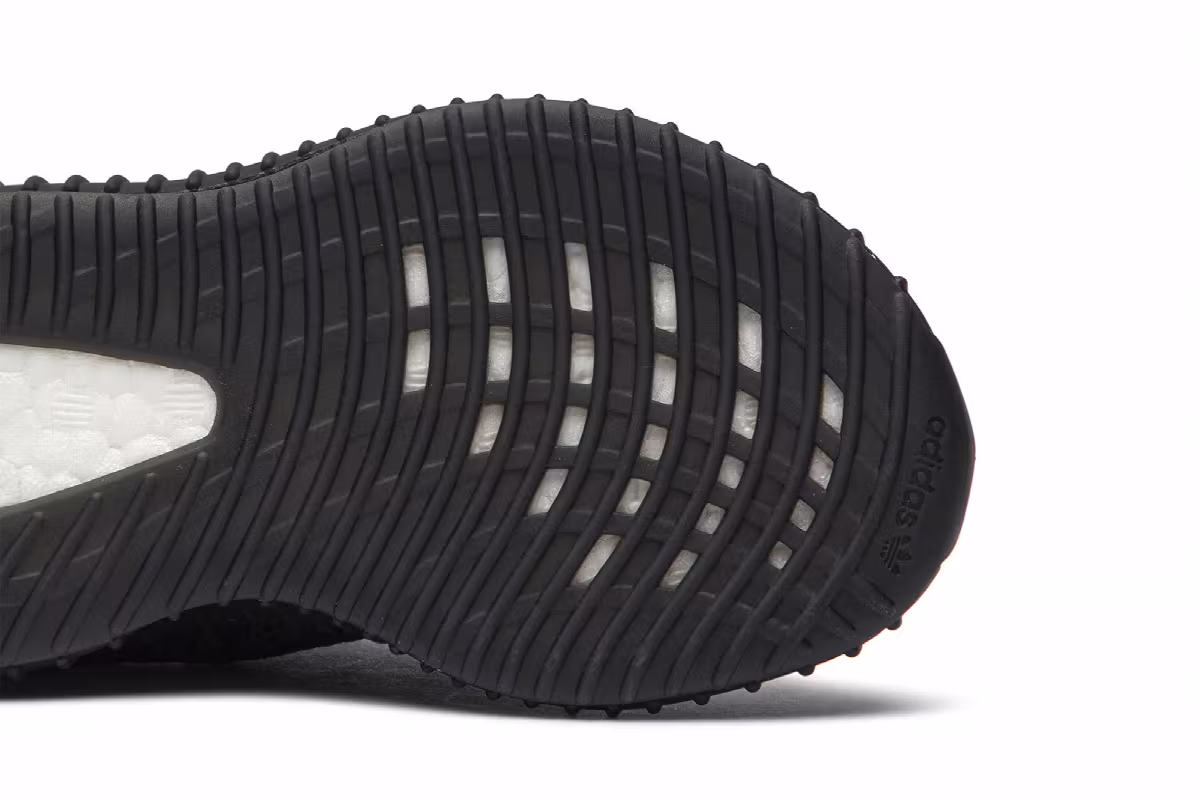 adidas Yeezy Boost 350 V2 Infant Black Non-Reflective, view 6