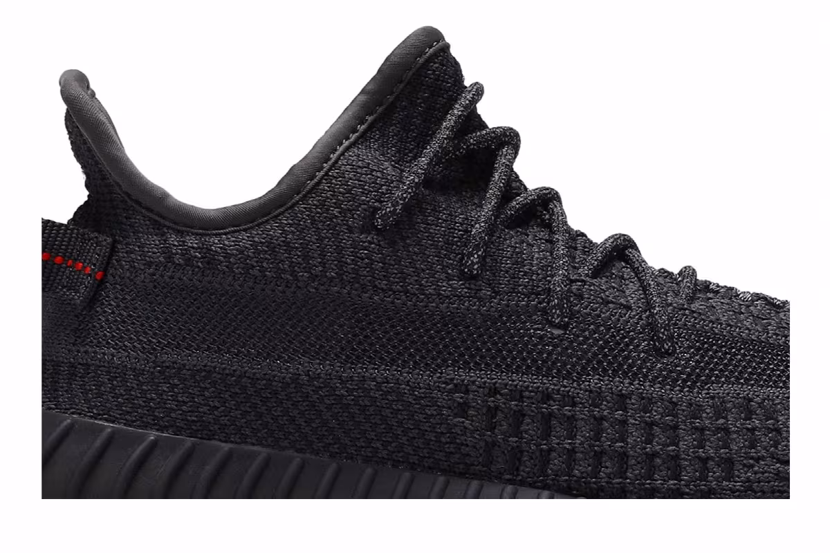 adidas Yeezy Boost 350 V2 Kids Black Non-Reflective, view 3