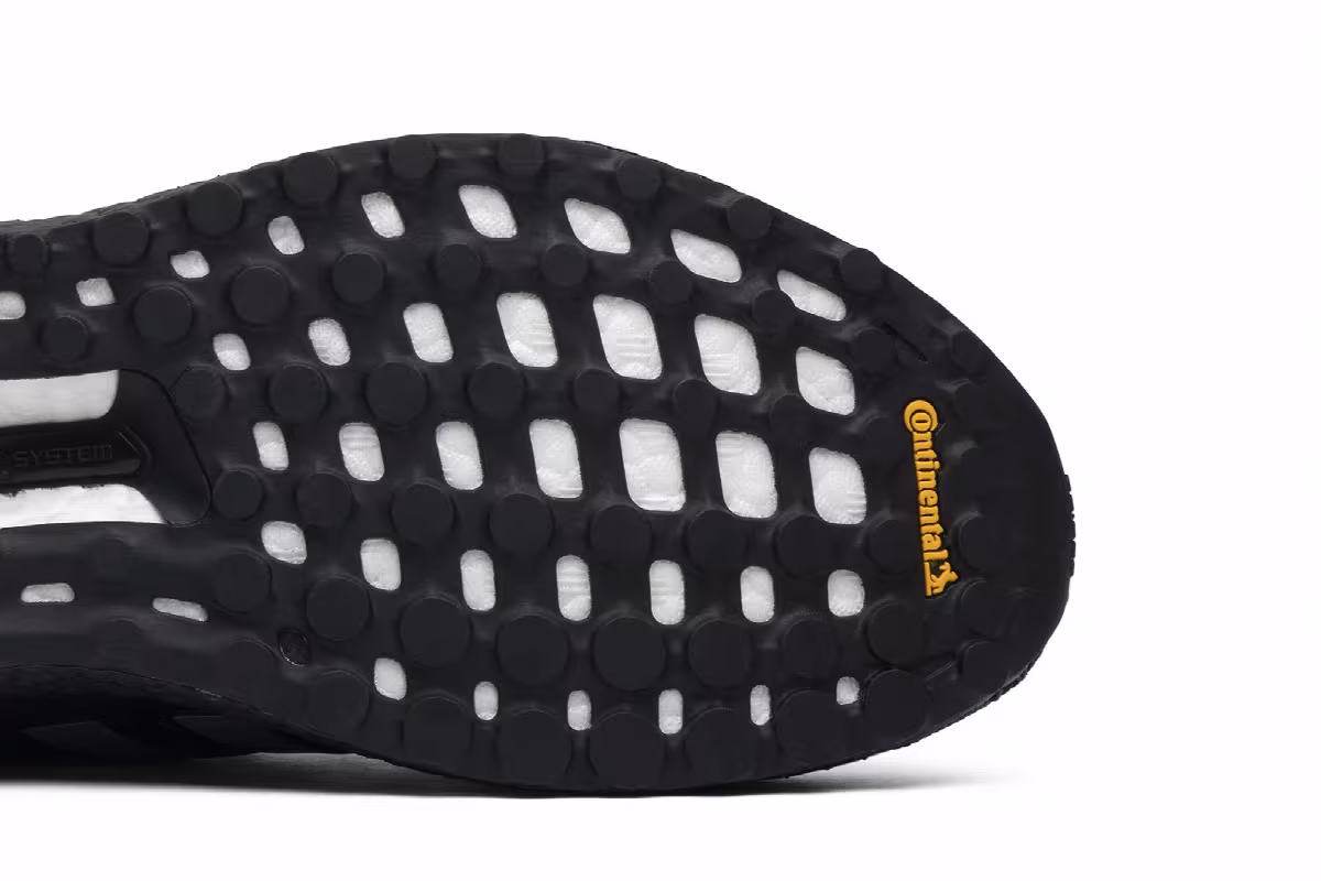 A Bathing Ape x adidas UltraBoost 4.0 Black Camo, view 6