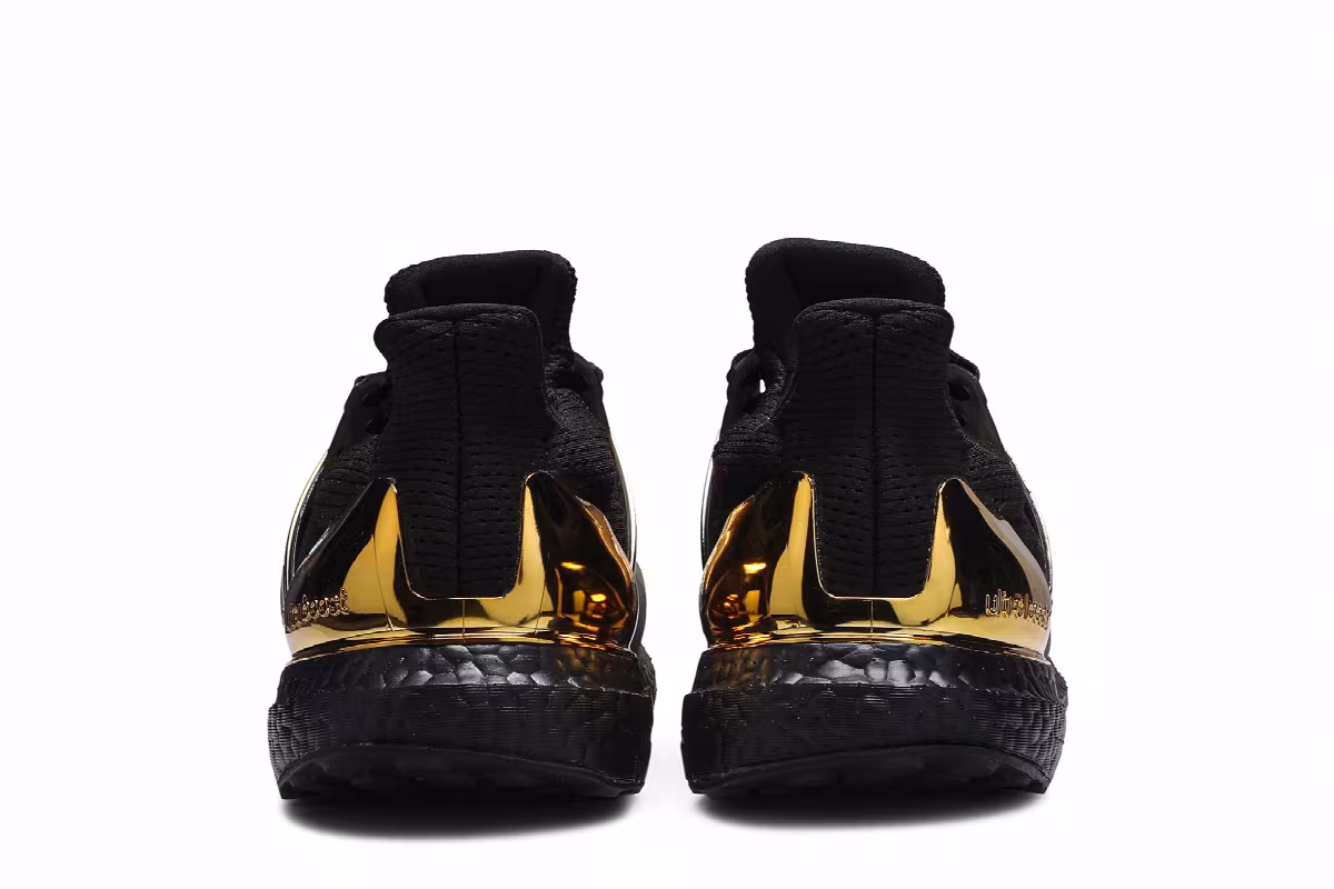 adidas UltraBoost Metallic Gold, view 7