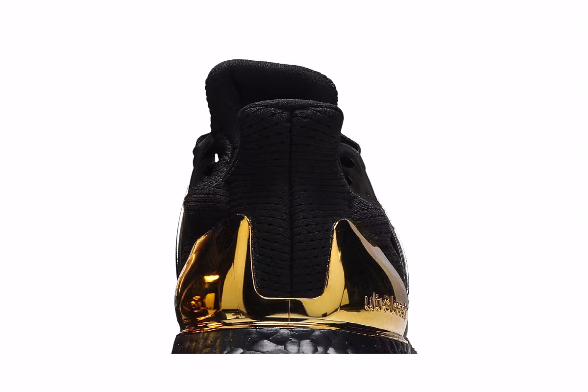adidas UltraBoost Metallic Gold, view 8