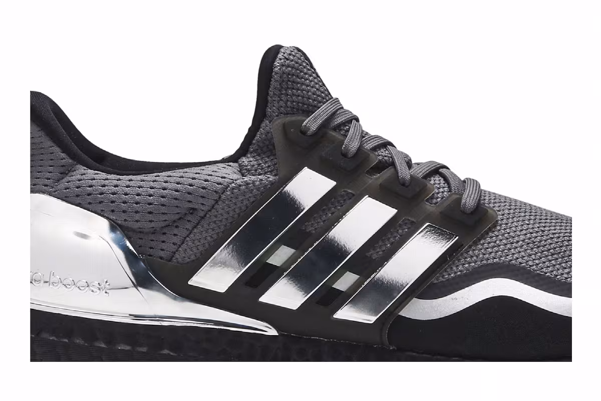 adidas UltraBoost Silver Metallic, view 3