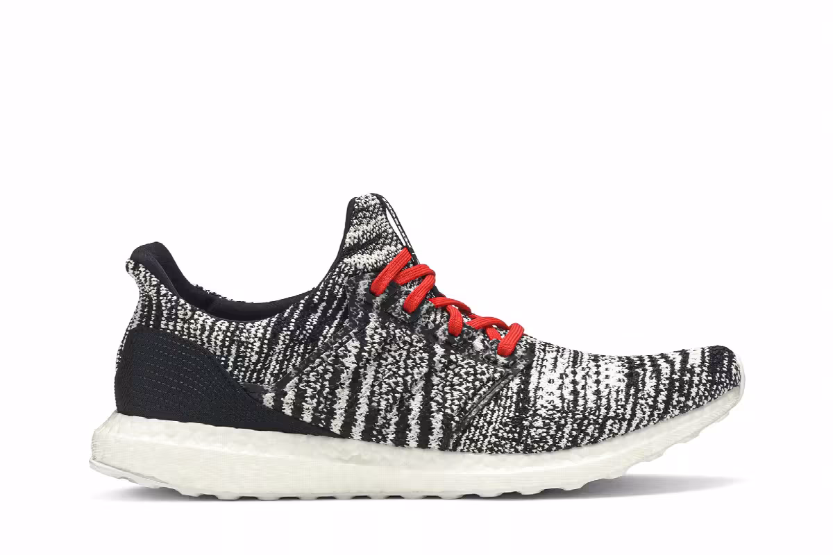 Missoni x adidas UltraBoost Clima Oreo, view 2
