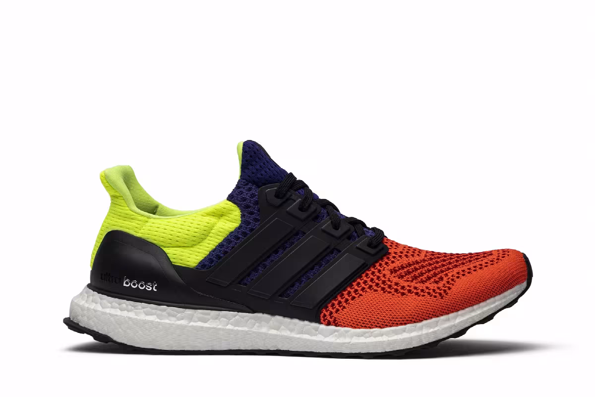 Packer x adidas UltraBoost 1.0 OG Original Three, view 2