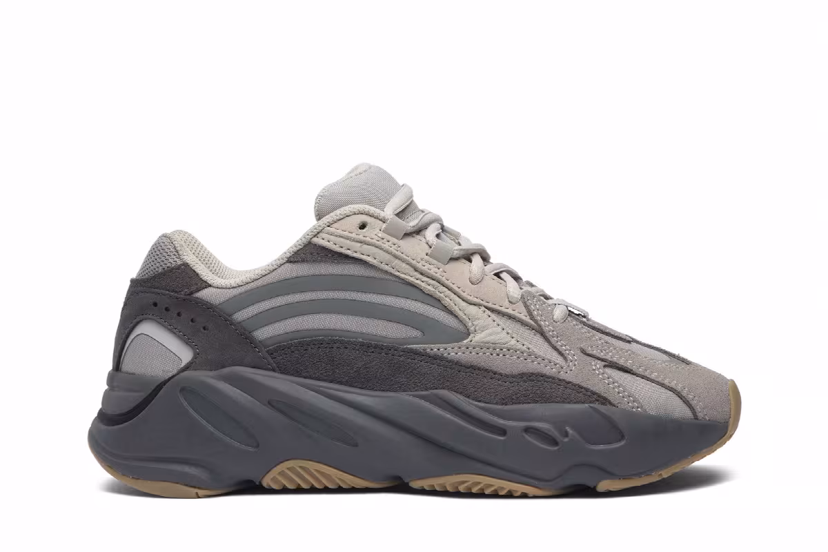 adidas Yeezy Boost 700 V2 Tephra, view 2