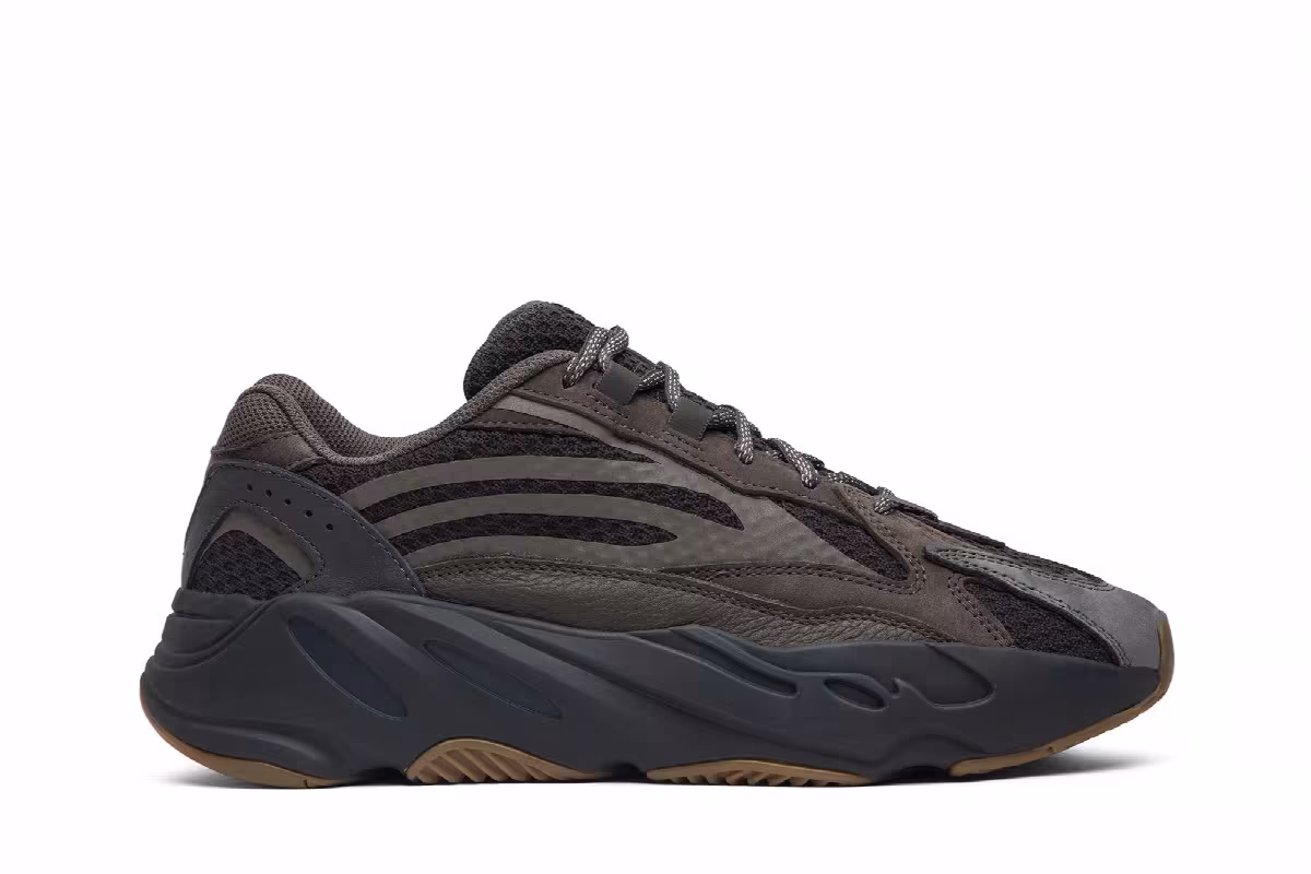 adidas Yeezy Boost 700 V2 Geode, view 2