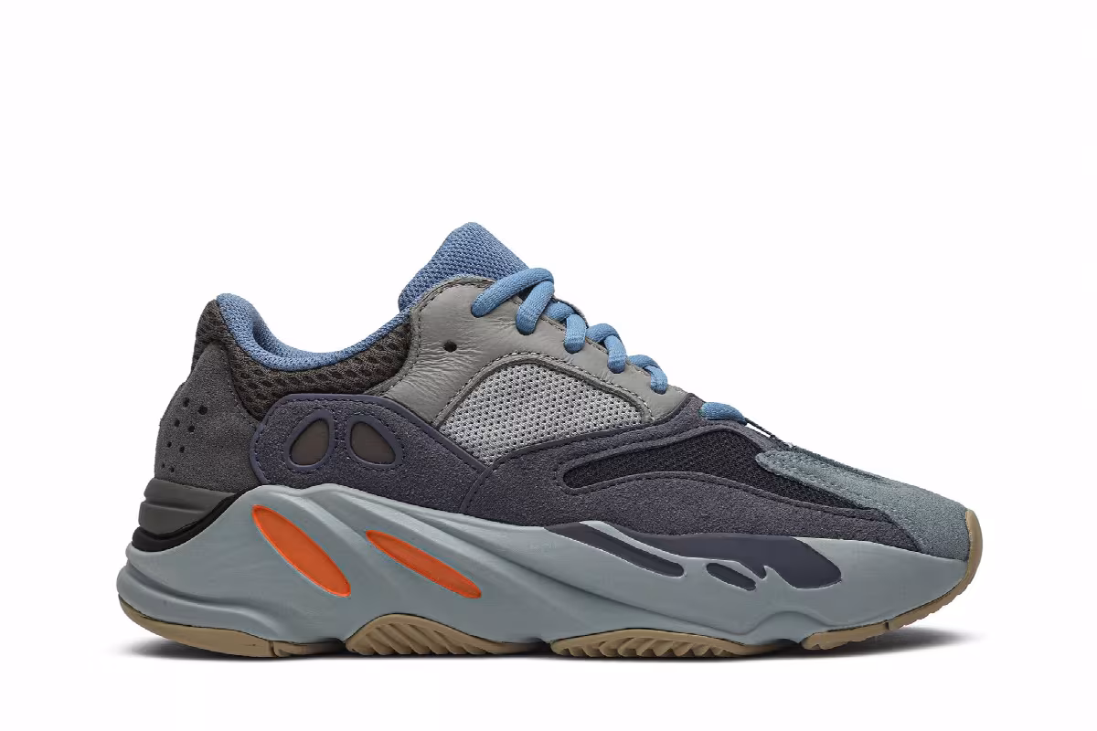 adidas Yeezy Boost 700 Carbon Blue, view 2