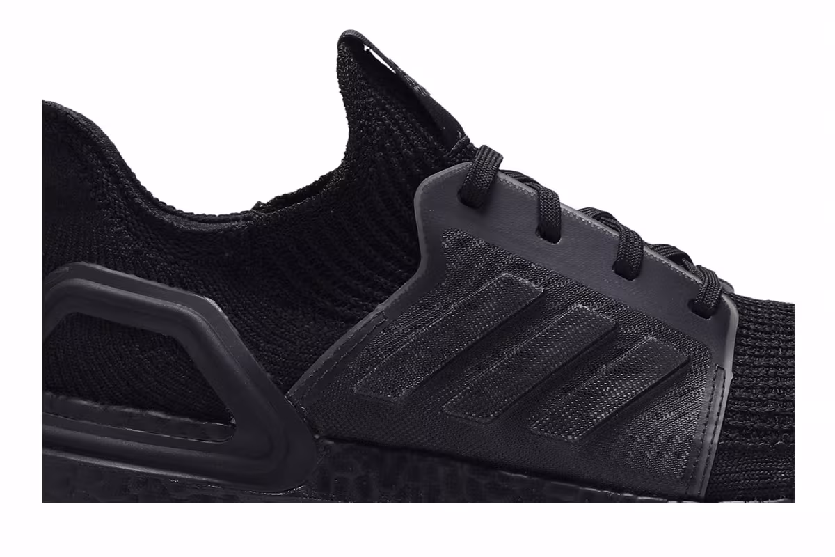adidas UltraBoost 19 Triple Black, view 3