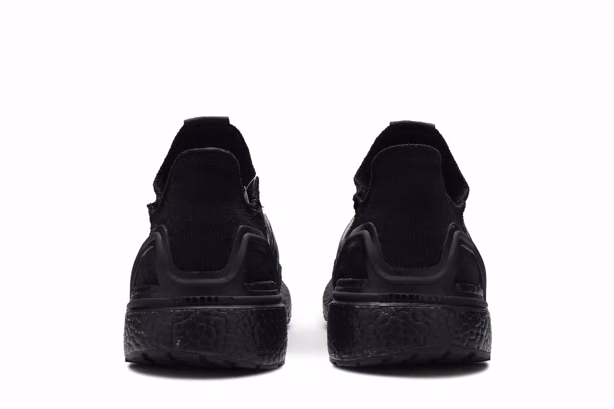 adidas UltraBoost 19 Triple Black, view 7
